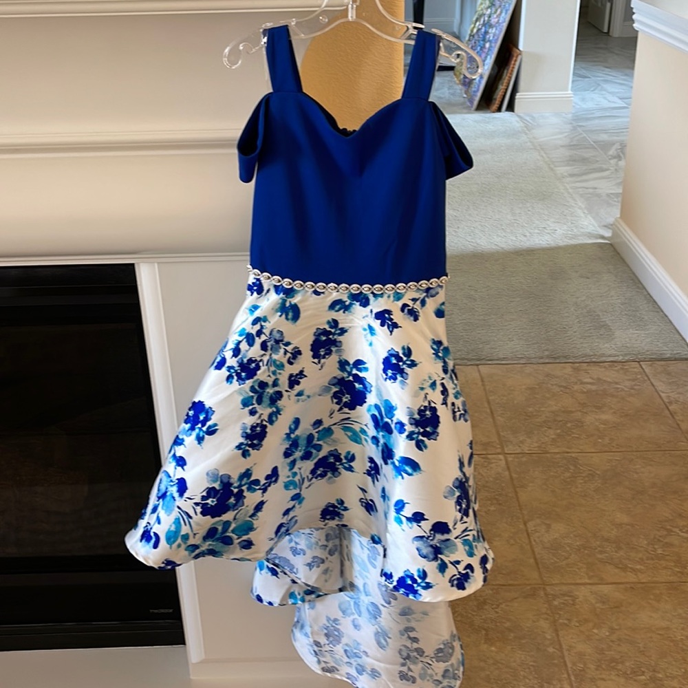 Hi/low holiday dress
